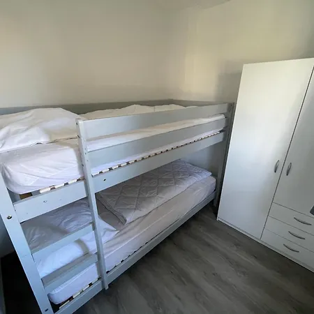 Strandparel 212 בית נופש יוליאנאדורפ